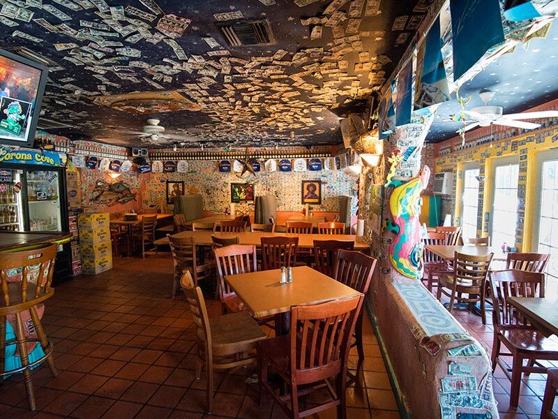 image of Cantina Captiva dining tables restaurant | Captiva Island